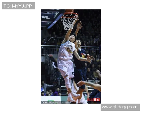 篮球比分捷报实时更新精彩赛事分析助你掌握每场比赛动态与胜负走势