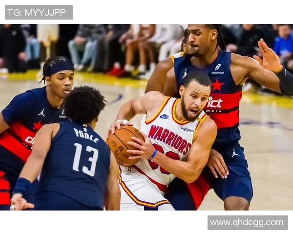 勇士与奇才激战25号赛场精彩回顾与精彩瞬间分析